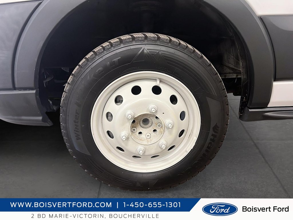 2018 Ford Transit Chassis Cab 350 cube 12 pieds in Boucherville, Quebec - 7 - w1024h768px