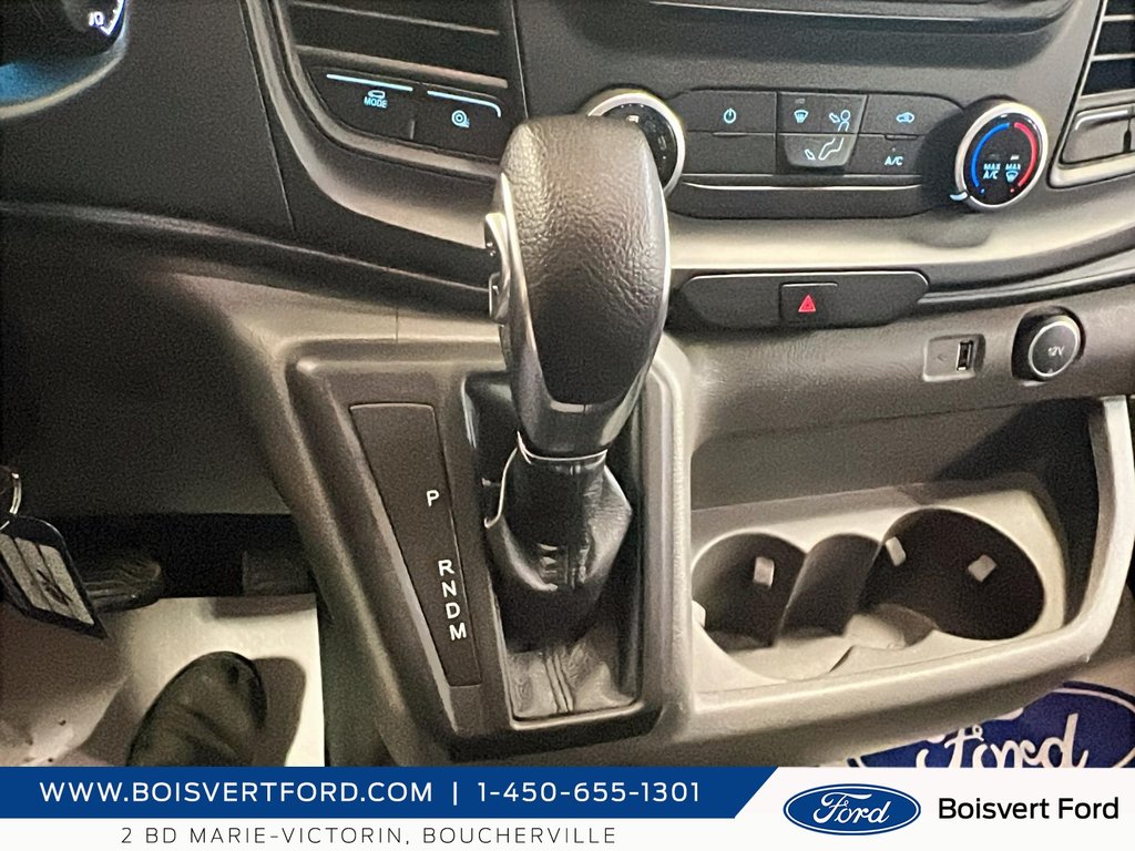 2021 Ford TRANSIT CUTAWAY 350 cube 12 pieds deck in Boucherville, Quebec - 14 - w1024h768px