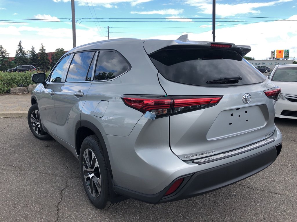 Bolton Toyota 2020 Toyota Highlander XLE AWD 8 Seater