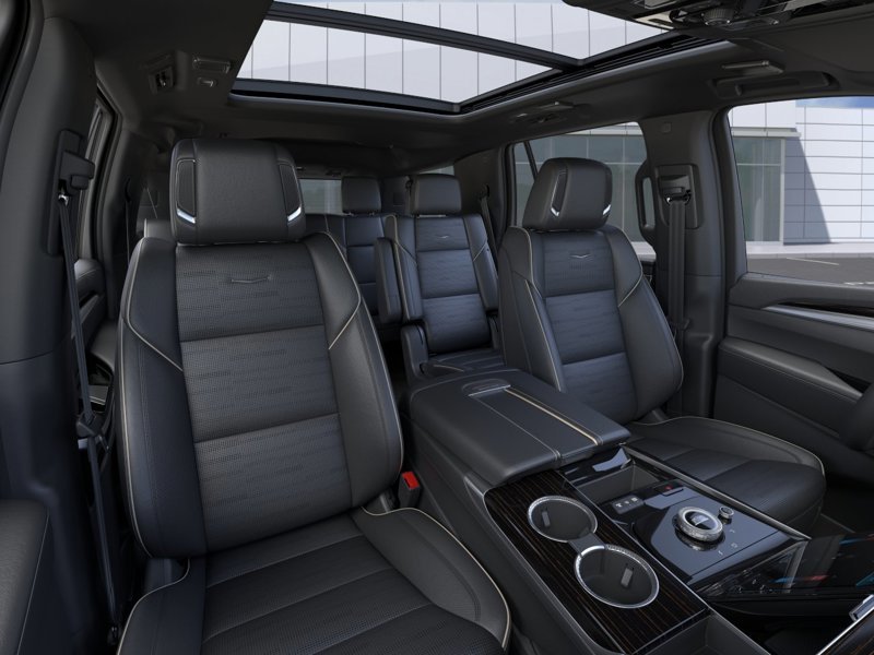 2026 Cadillac Escalade Luxury in Rimouski, Quebec - 6 - w1024h768px