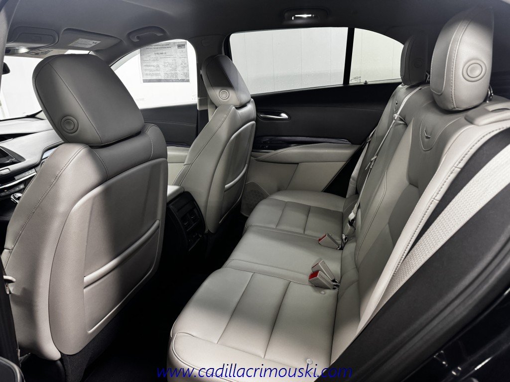 Cadillac XT4 LUXURY MAGS ÉTÉ\HIVER 2023 à Rimouski, Québec - 4 - w1024h768px