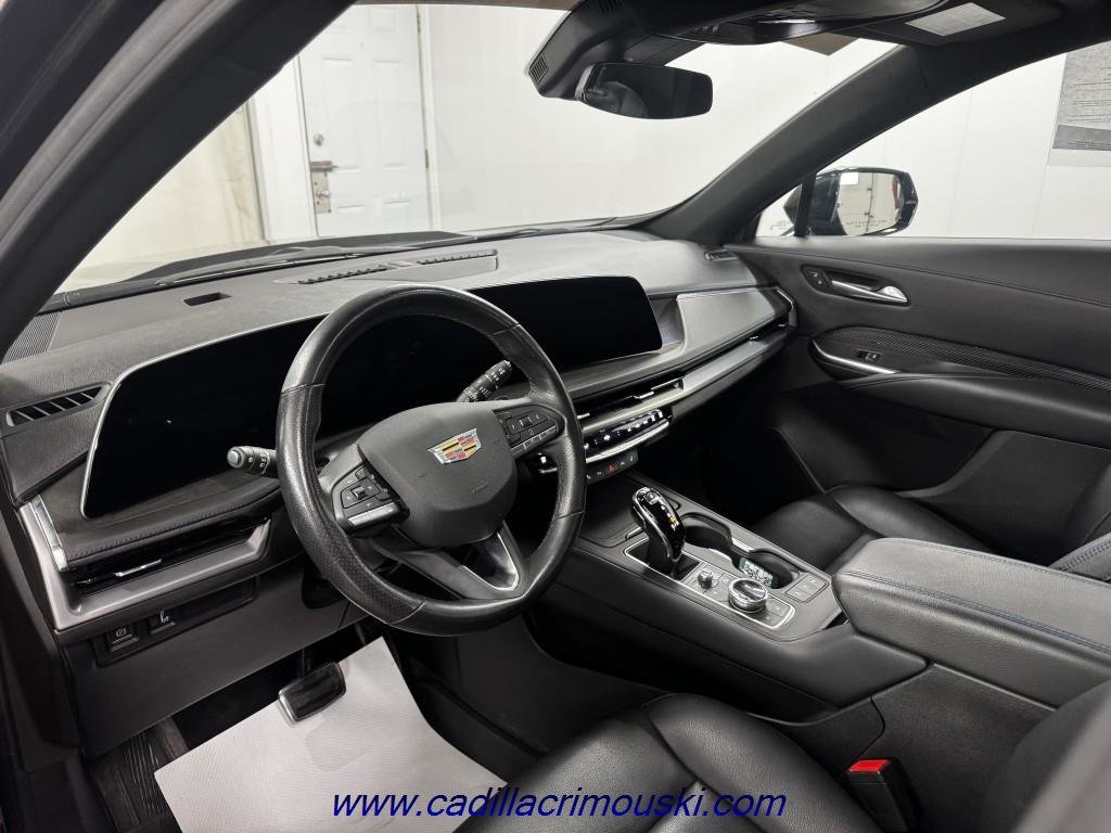 Cadillac XT4 AWD SPORT TOIT OUVRANT 2024 à Rimouski, Québec - 4 - w1024h768px