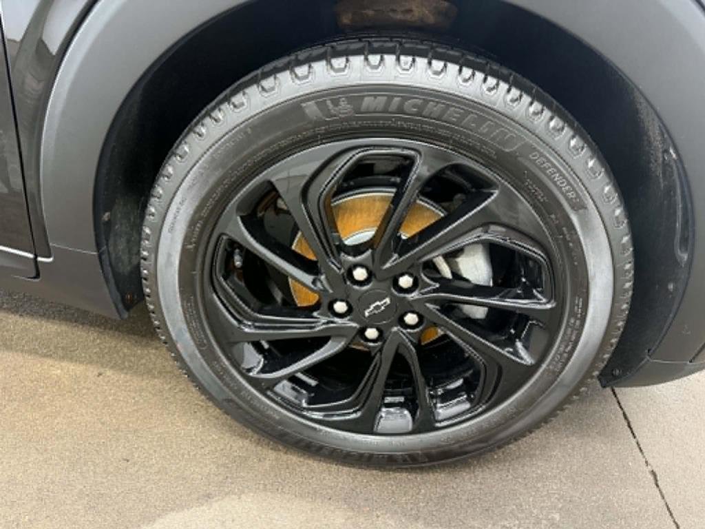 2022 Chevrolet BOLT EUV PREMIUM in Rimouski, Quebec - 8 - w1024h768px