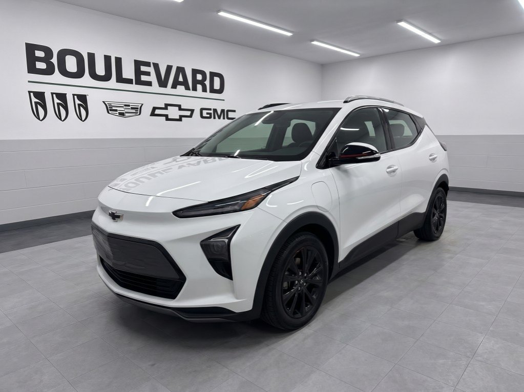 Chevrolet BOLT EUV LT REDLINE 2023 à Rimouski, Québec - 1 - w1024h768px