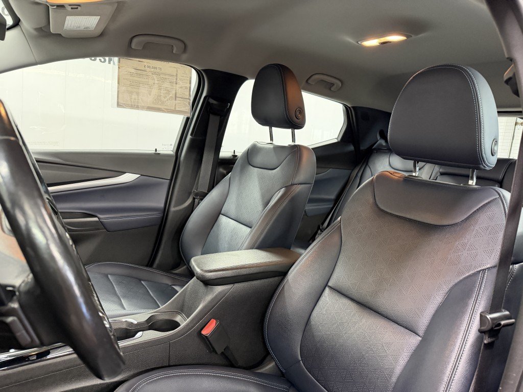 Chevrolet BOLT EUV PREMIER 2023 à Rimouski, Québec - 6 - w1024h768px