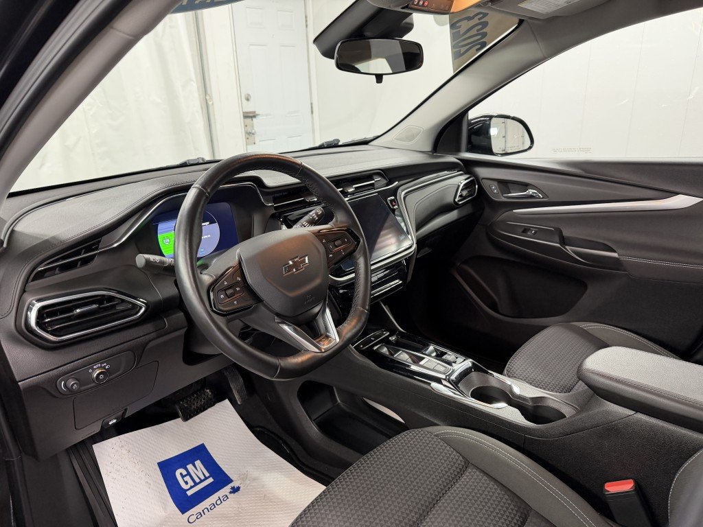 2023 Chevrolet BOLT EV LT in Rimouski, Quebec - 3 - w1024h768px