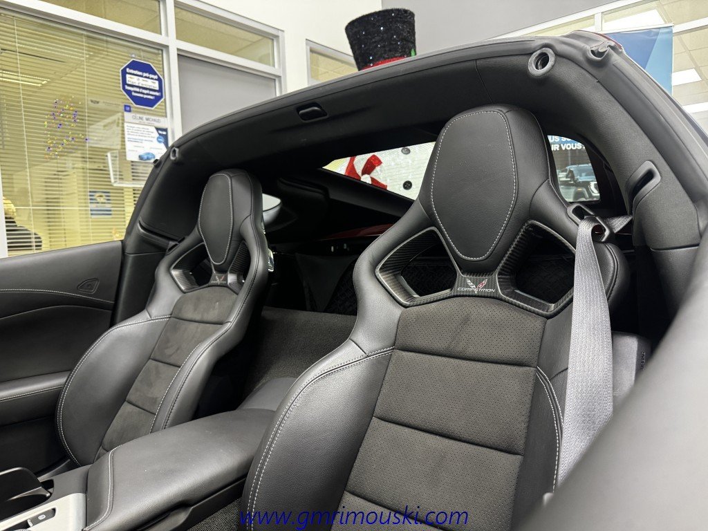 Chevrolet CORVETTE STINGRAY Z51 2LT 2018 à Rimouski, Québec - 5 - w1024h768px