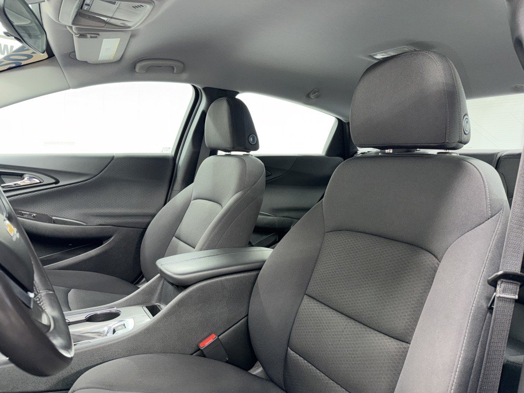 Chevrolet MALIBU LT 2022 à Rimouski, Québec - 3 - w1024h768px