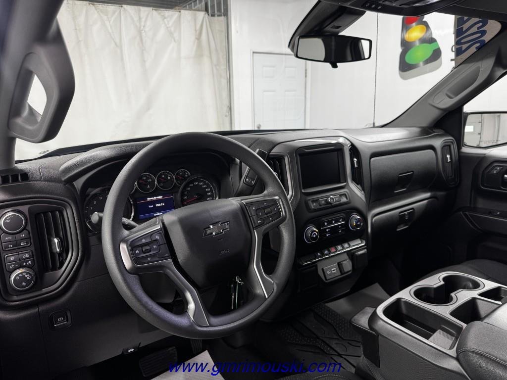 Chevrolet Silverado 1500  2022 à Rimouski, Québec - 7 - w1024h768px