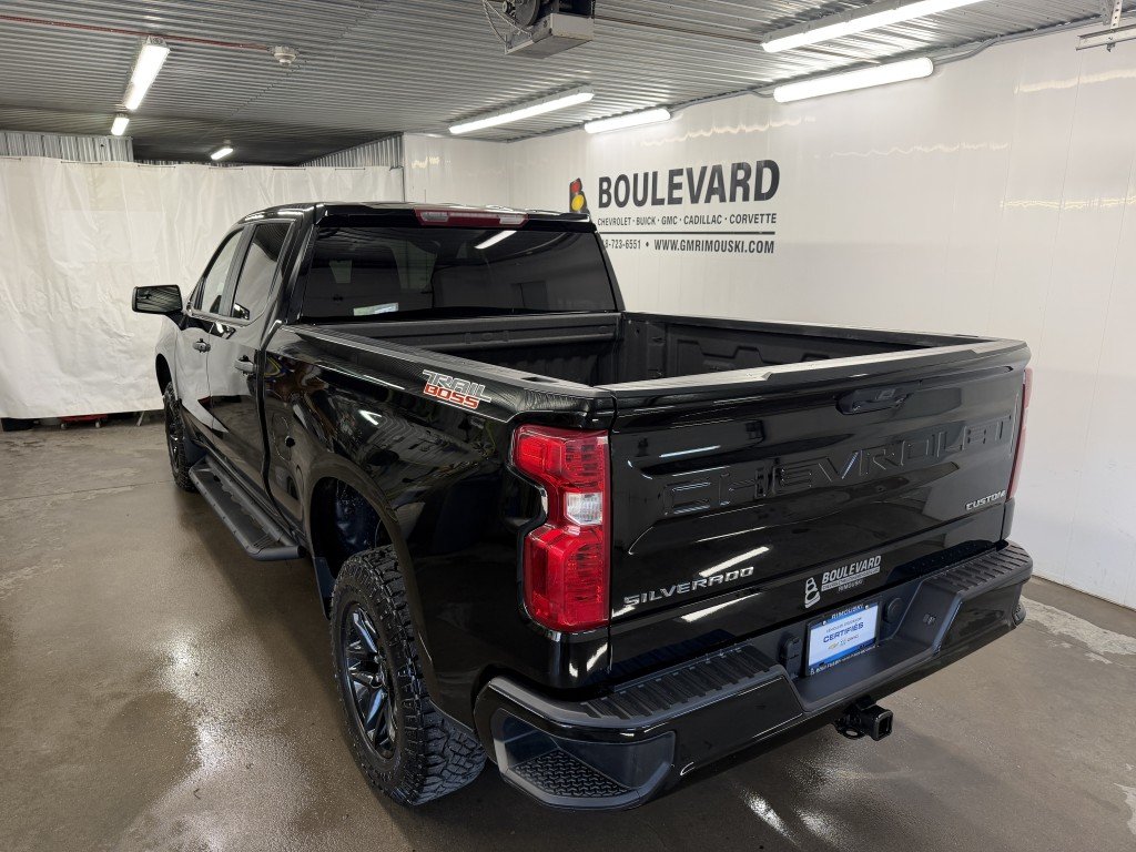 Chevrolet SILVERADO 1500 CUSTOM TRAILBOSS 2022 à Rimouski, Québec - 3 - w1024h768px
