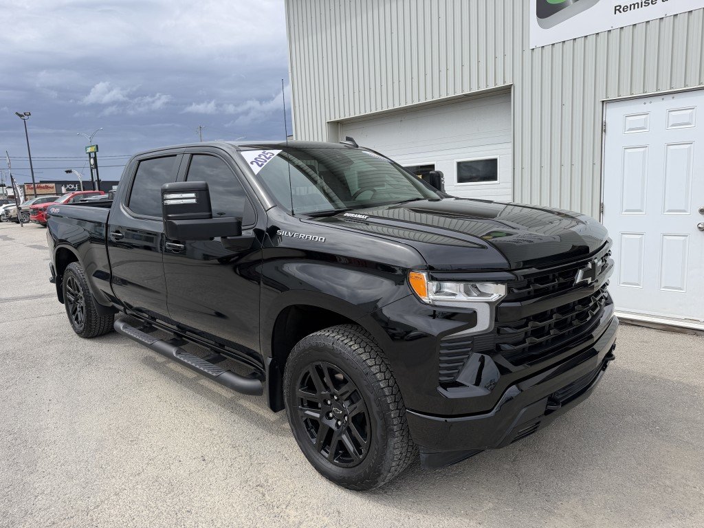 Chevrolet Silverado 1500 RST 3.0L | 13 000LBS TOWING PACK 2025 à Rimouski, Québec - 2 - w1024h768px