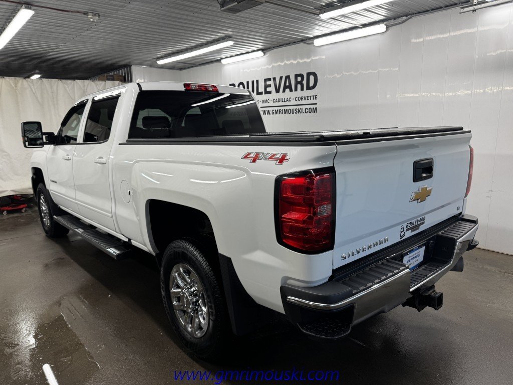 Chevrolet SILVERADO  2016 à Rimouski, Québec - 4 - w1024h768px