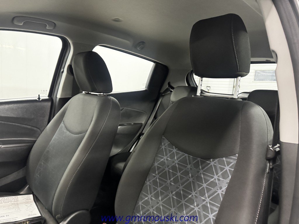 Chevrolet SPARK  2022 à Rimouski, Québec - 5 - w1024h768px