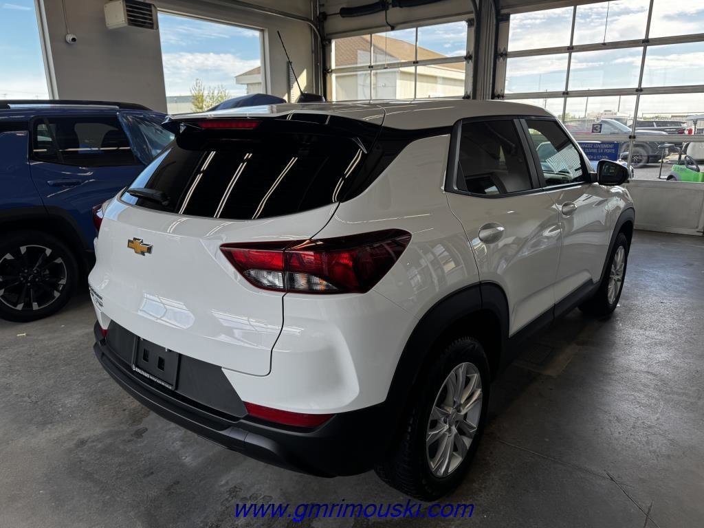Chevrolet Trailblazer  2023 à Rimouski, Québec - 3 - w1024h768px