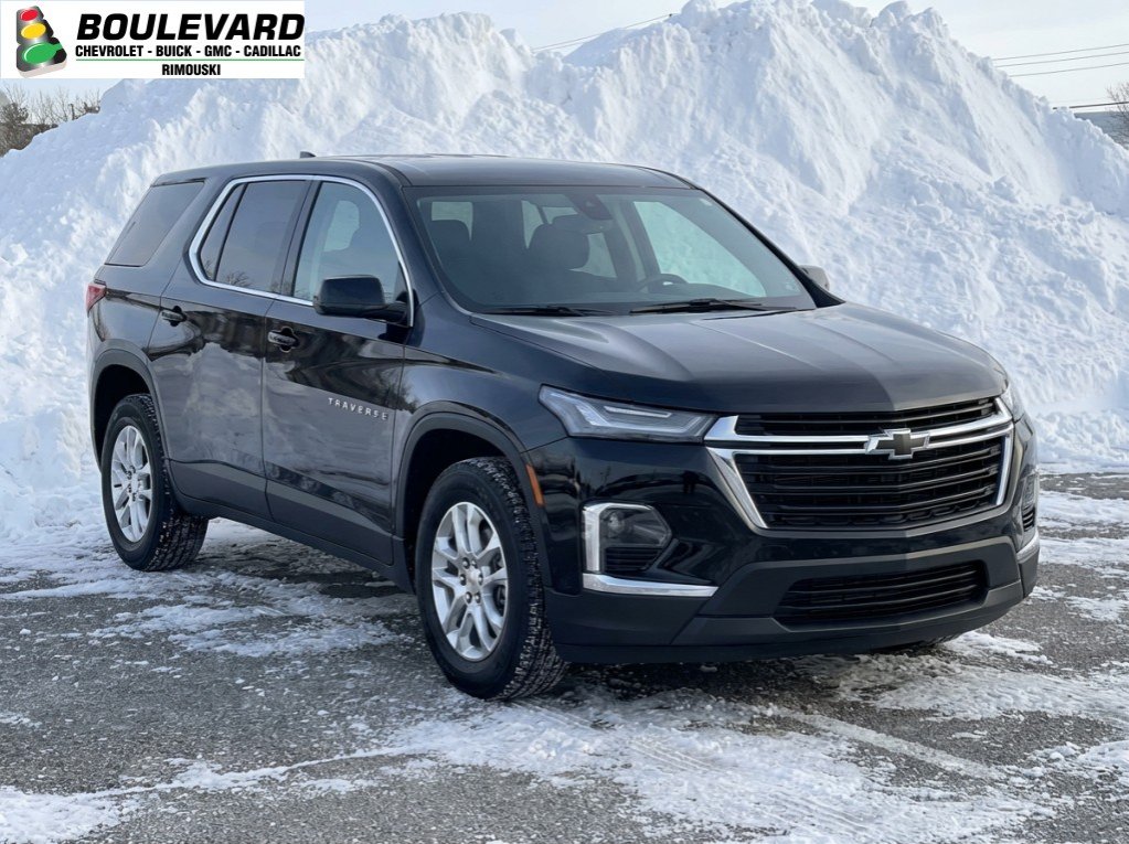 Chevrolet TRAVERSE LS 8 PASSAGERS V6 2023 à Rimouski, Québec - 1 - w1024h768px