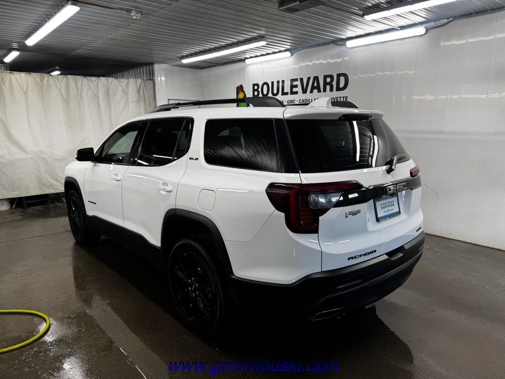 GMC ACADIA  2023 à Rimouski, Québec - 2 - w1024h768px
