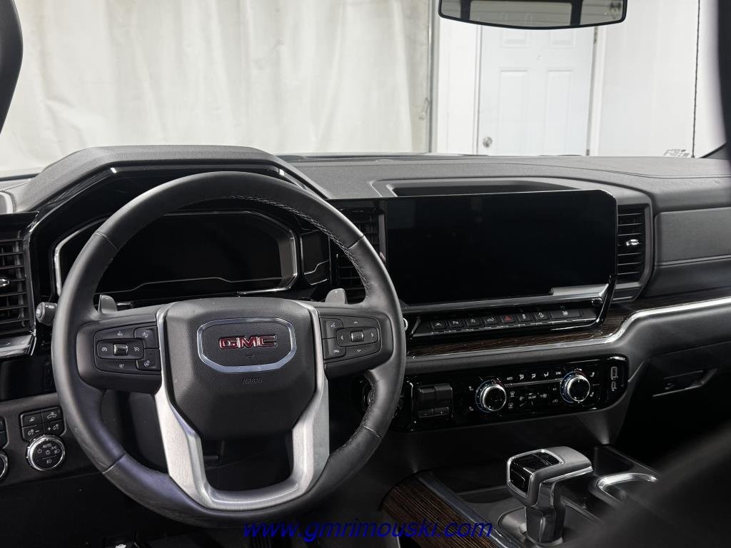 GMC Sierra 1500  2024 à Rimouski, Québec - 8 - w1024h768px