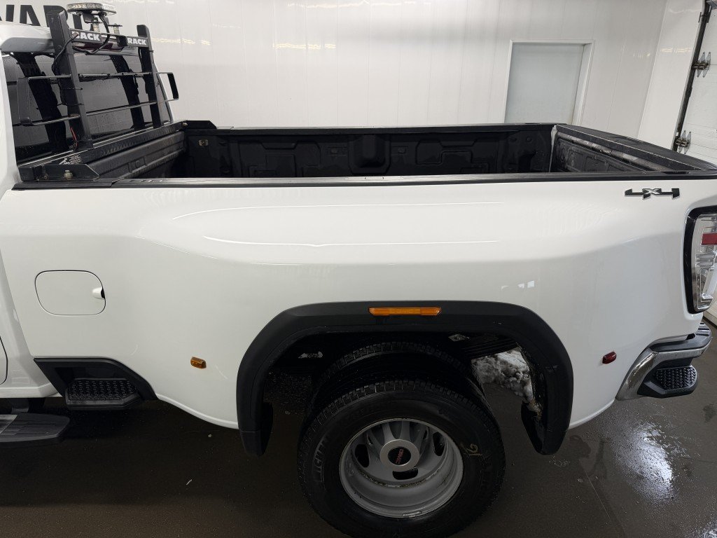 2021 GMC SIERRA 3500HD DOUBLE ROUES in Rimouski, Quebec - 4 - w1024h768px