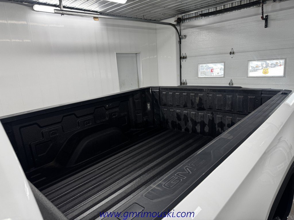 GMC SIERRA  2021 à Rimouski, Québec - 8 - w1024h768px