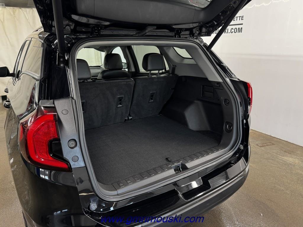 2022 GMC Terrain in Rimouski, Quebec - 6 - w1024h768px