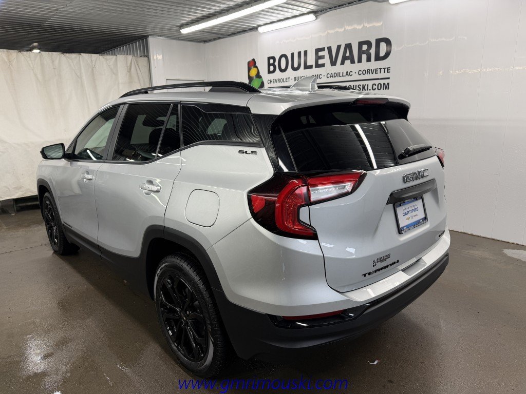 2022 GMC TERRAIN ELEVATION AWD in Rimouski, Quebec - 2 - w1024h768px