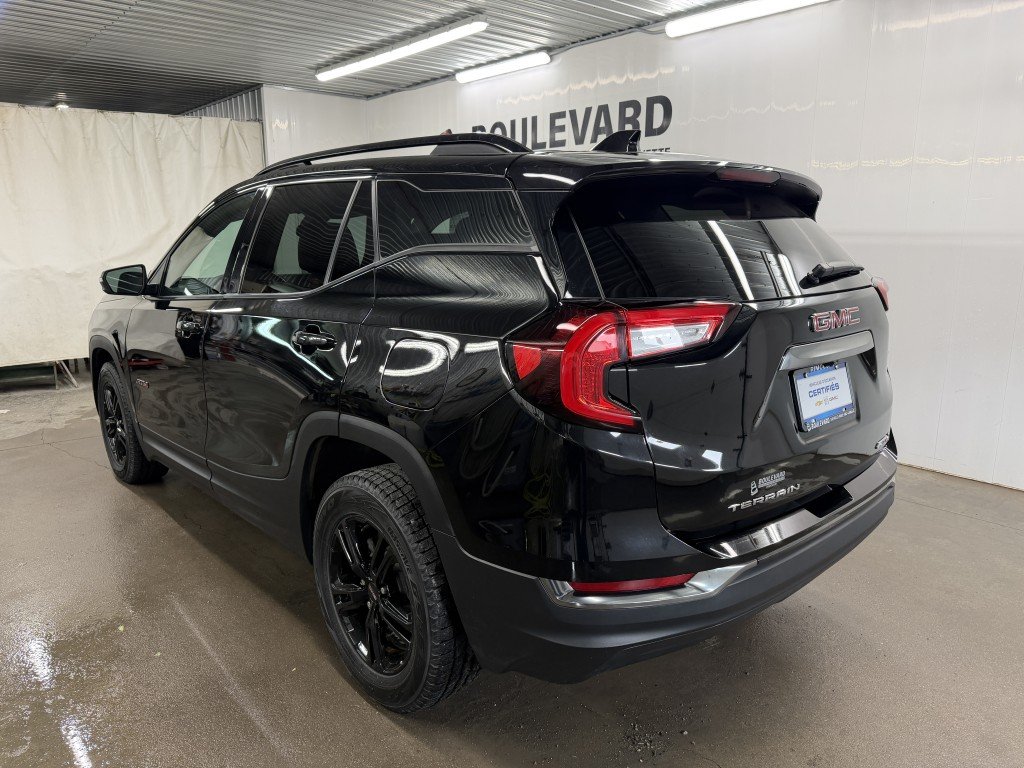 GMC Terrain AWD AT4 PNEUS HIVER INCLUS 2022 à Rimouski, Québec - 2 - w1024h768px