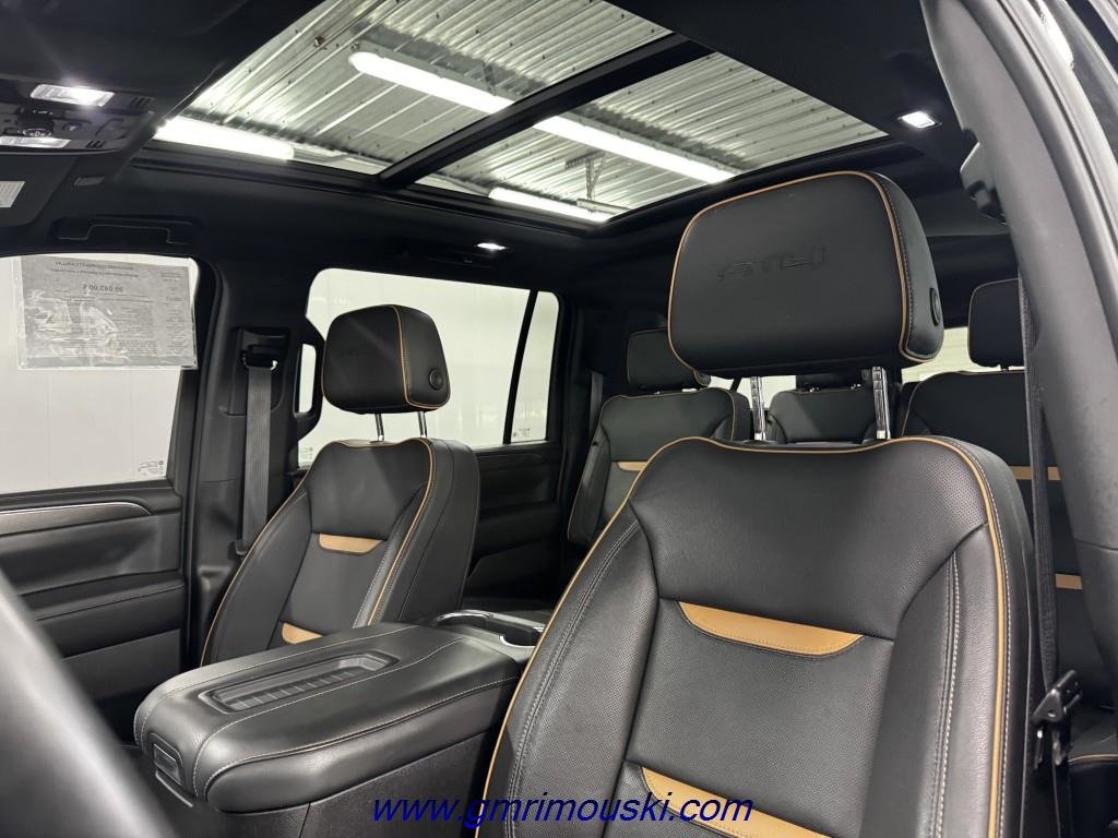 GMC YUKON XL AT4 TOIT OUVRANT V8 5.3L 2024 à Rimouski, Québec - 3 - w1024h768px