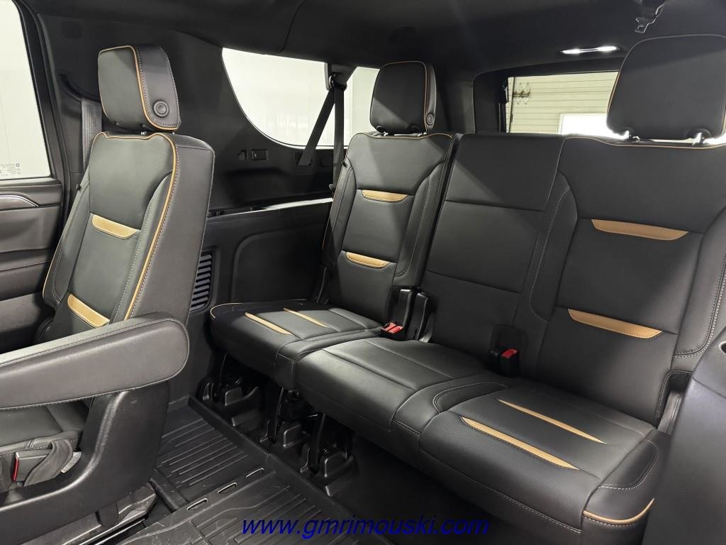 GMC YUKON XL AT4 TOIT OUVRANT V8 5.3L 2024 à Rimouski, Québec - 5 - w1024h768px