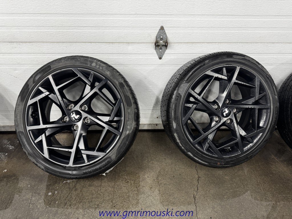 2025 Hyundai ELANTRA ULTIMATE N-LINE PNEUS ÉTÉ ET HIVER in Rimouski, Quebec - 6 - w1024h768px