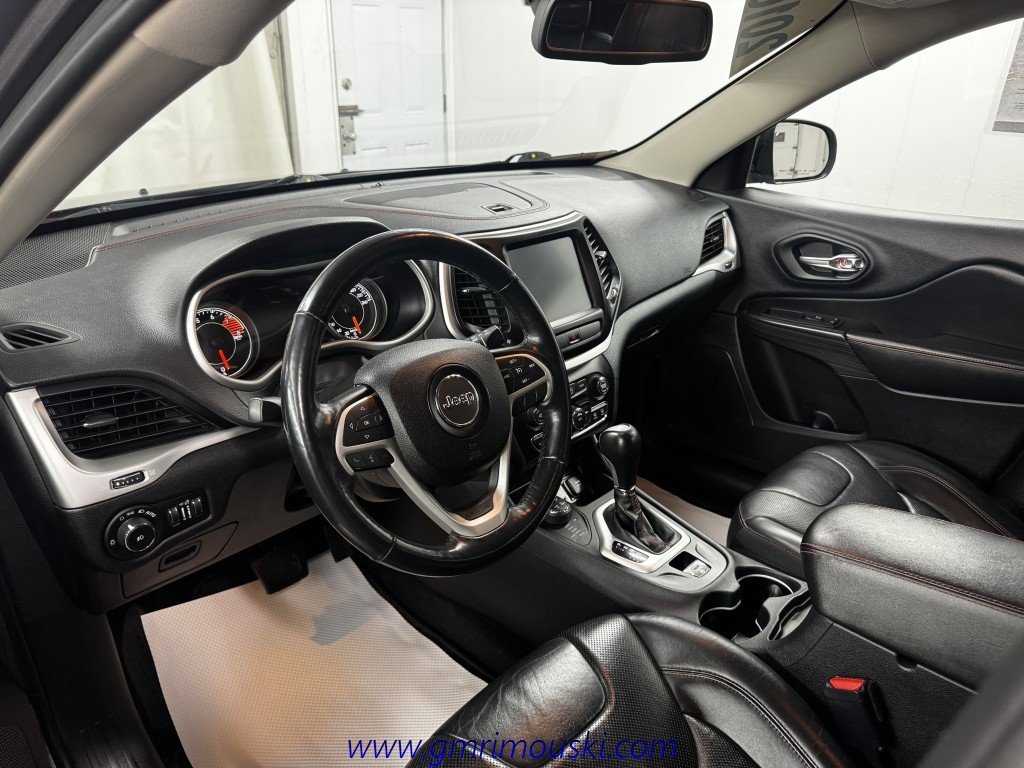 Jeep CHEROKEE  2016 à Rimouski, Québec - 4 - w1024h768px