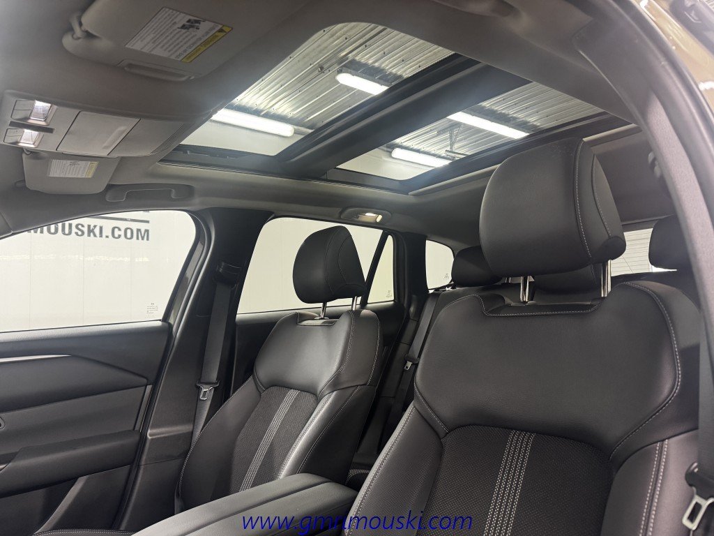 Mazda CX-50 AWD GS-L 2024 à Rimouski, Québec - 8 - w1024h768px