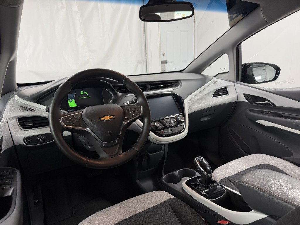2020 Chevrolet BOLT EV LT in Rimouski, Quebec - 6 - w1024h768px