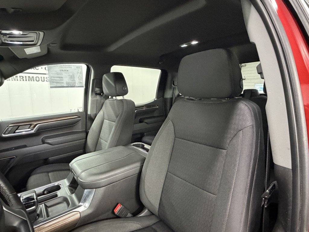 2023 Chevrolet SILVERADO 1500 CREW CAB LT 3.0L DIESEL in Rimouski, Quebec - 4 - w1024h768px