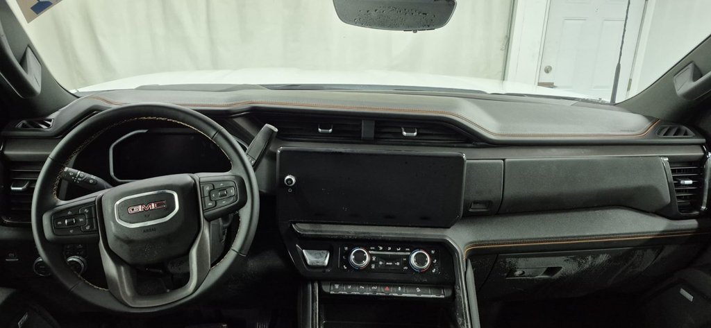 2026 Chevrolet Silverado 1500 in Rimouski, Quebec - 4 - w1024h768px