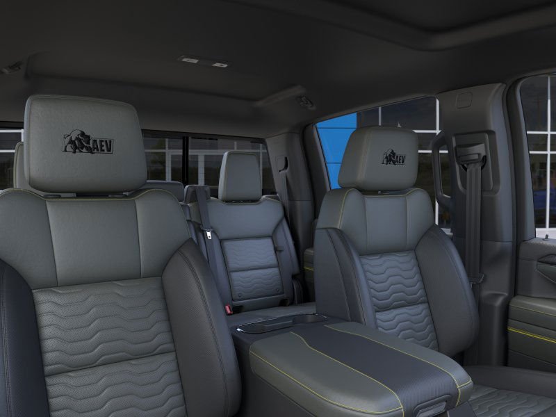 Chevrolet Silverado 2500 HD  2026 à Rimouski, Québec - 24 - w1024h768px