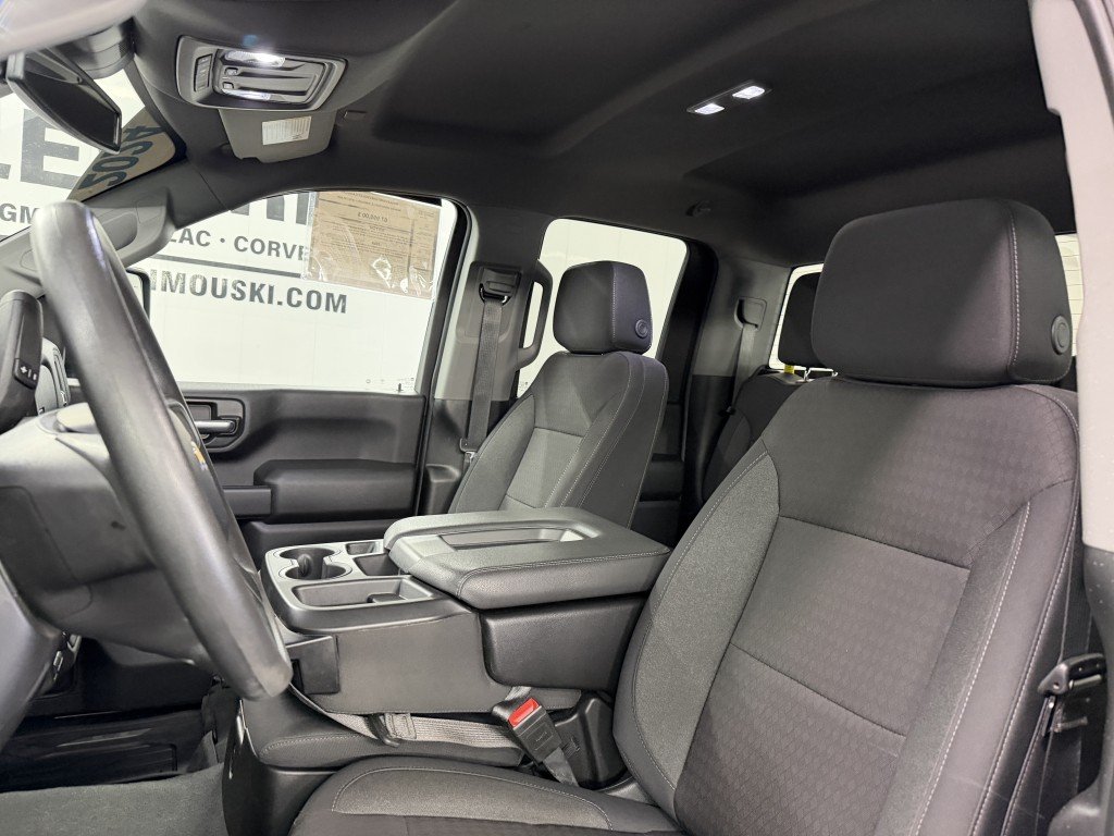 2024 Chevrolet SILVERADO 2500H CUSTOM CABINE DOUBLE BOITE 8 PIEDS in Rimouski, Quebec - 5 - w1024h768px