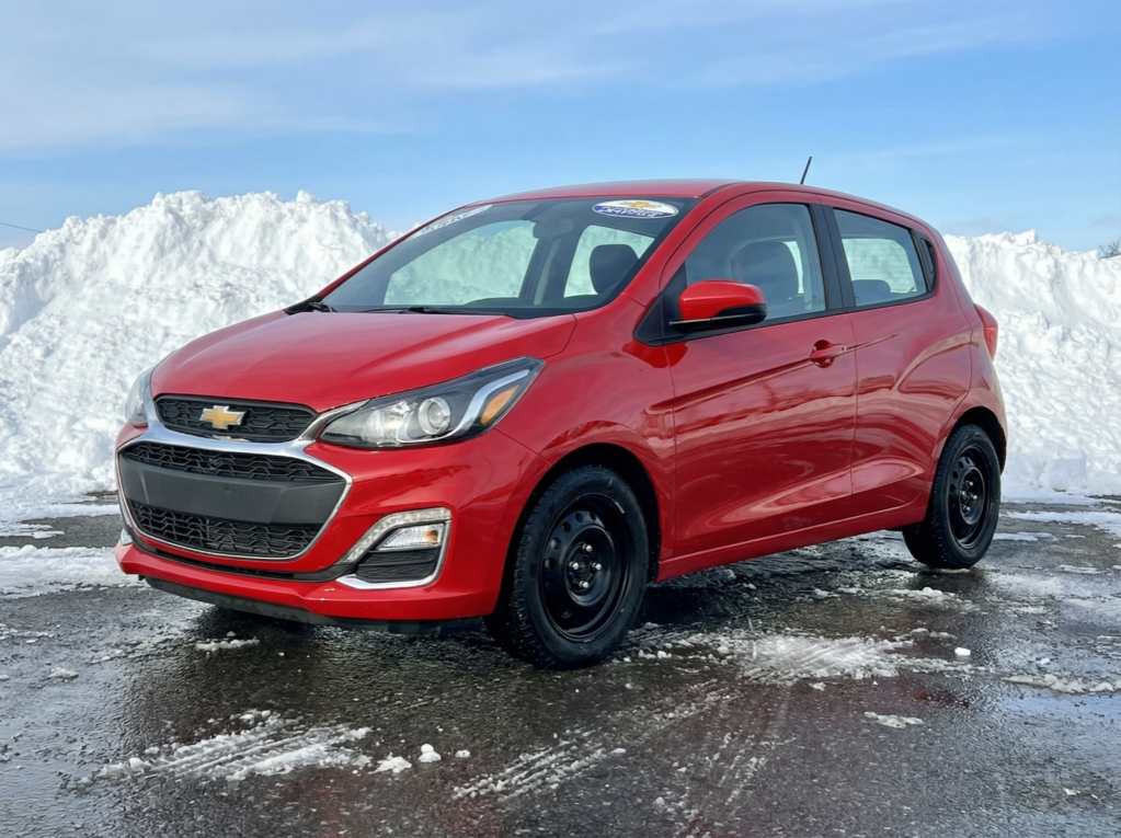 Chevrolet SPARK LT AUTOMATIQUE ENSEMBLE ÉTÉ ET HIVER 2021 à Rimouski, Québec - 10 - w1024h768px