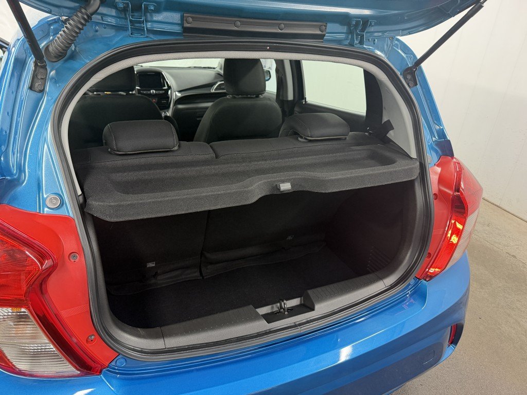 Chevrolet SPARK LT AUTO 2021 à Rimouski, Québec - 6 - w1024h768px