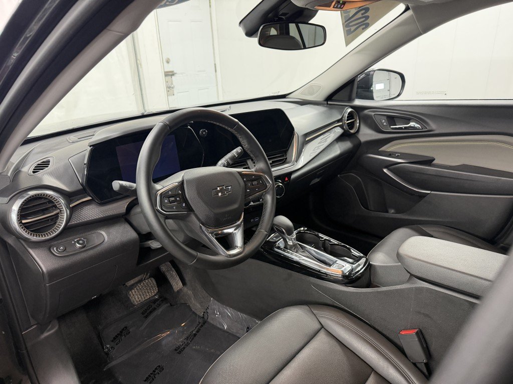 Chevrolet TRAX ACTIV 2025 à Rimouski, Québec - 3 - w1024h768px