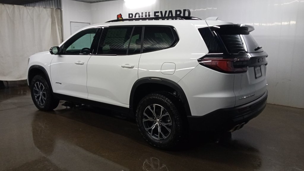 2025 GMC Acadia in Rimouski, Quebec - 2 - w1024h768px