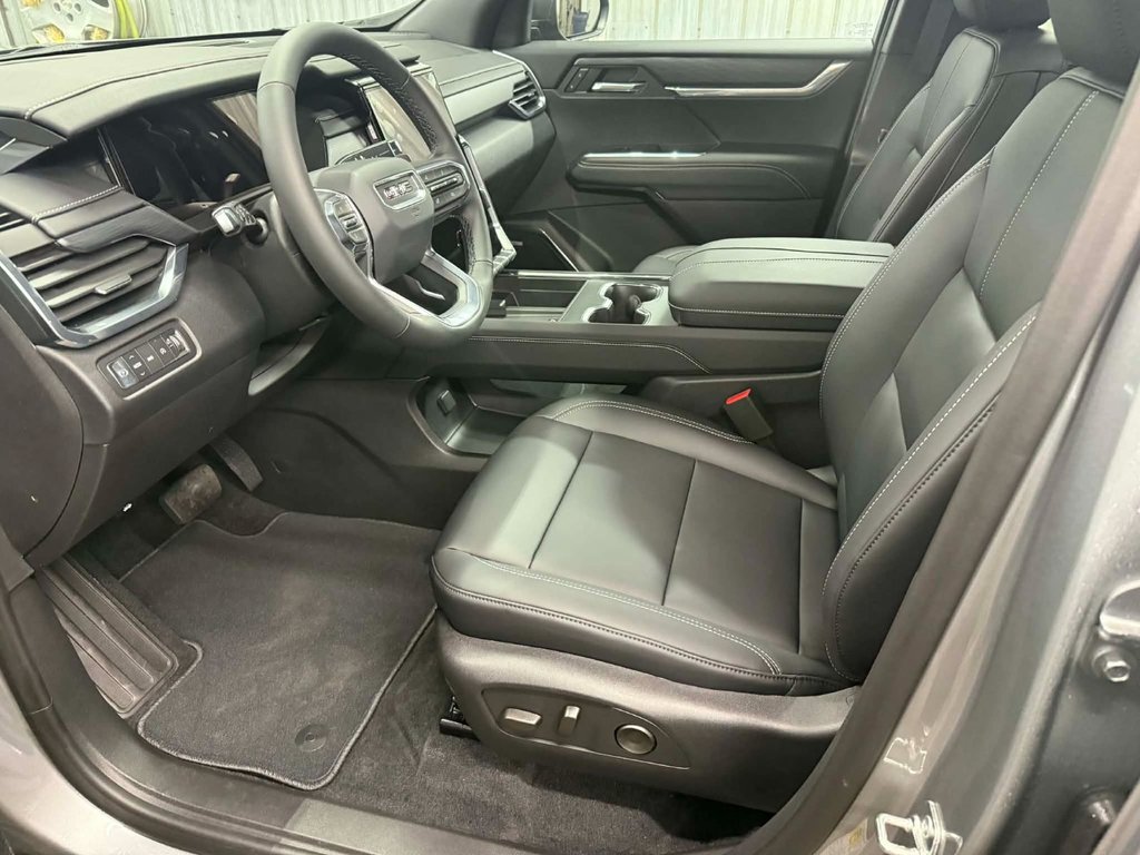 GMC Acadia  2026 à Rimouski, Québec - 3 - w1024h768px