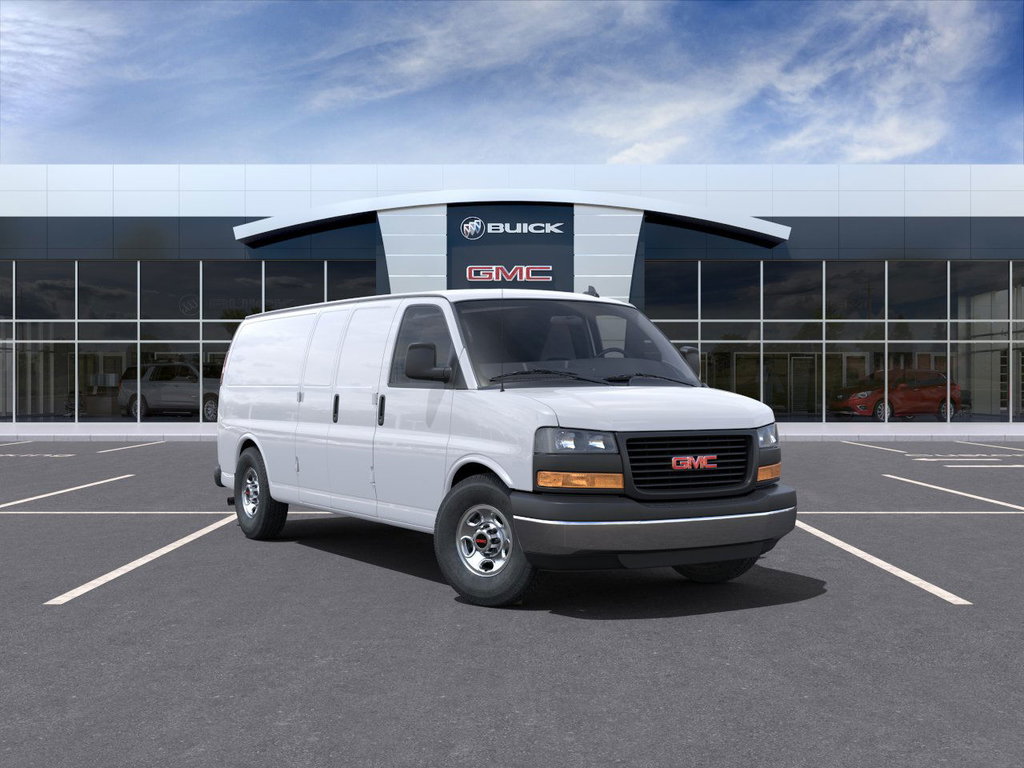 GMC Savana Cargo 2500  2024 à Rimouski, Québec - 1 - w1024h768px