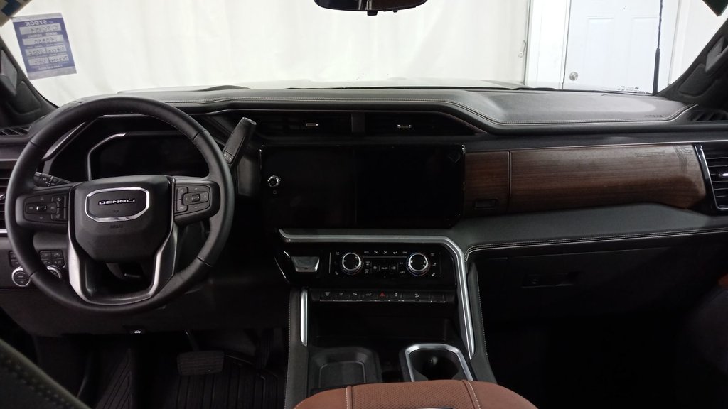 2026 GMC Sierra 2500 HD in Rimouski, Quebec - 5 - w1024h768px