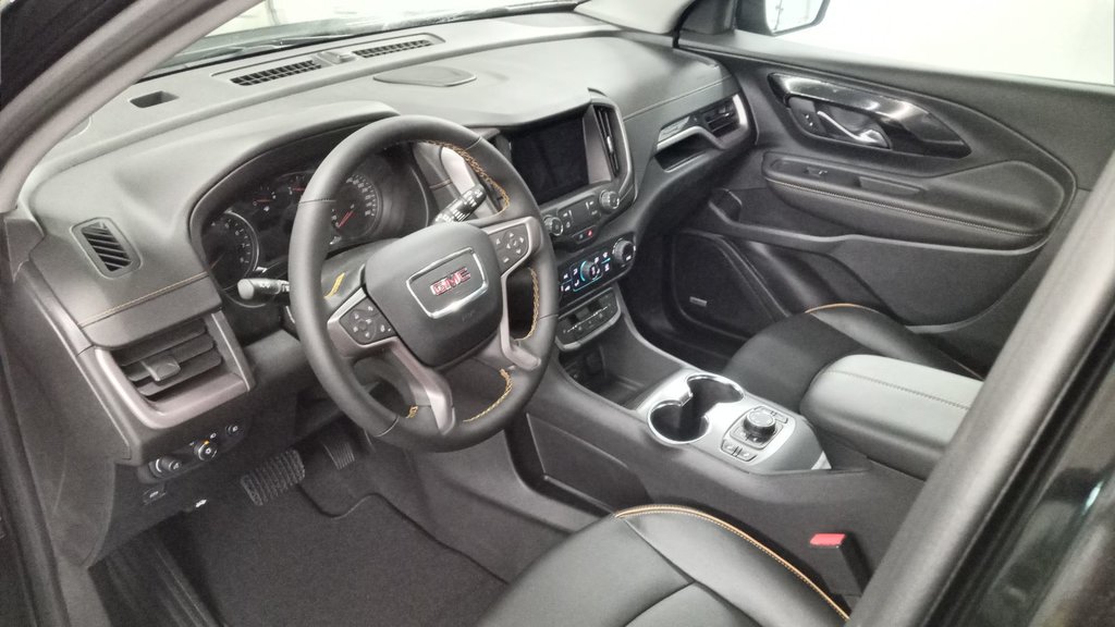 2024 GMC Terrain in Rimouski, Quebec - 3 - w1024h768px