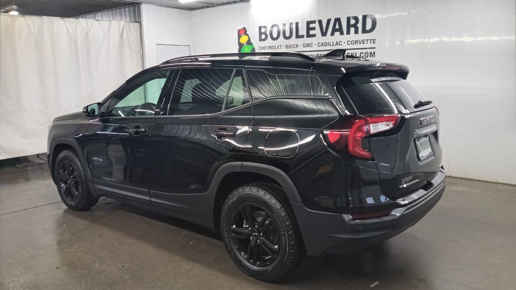 GMC Terrain  2024 à Rimouski, Québec - 2 - w1024h768px