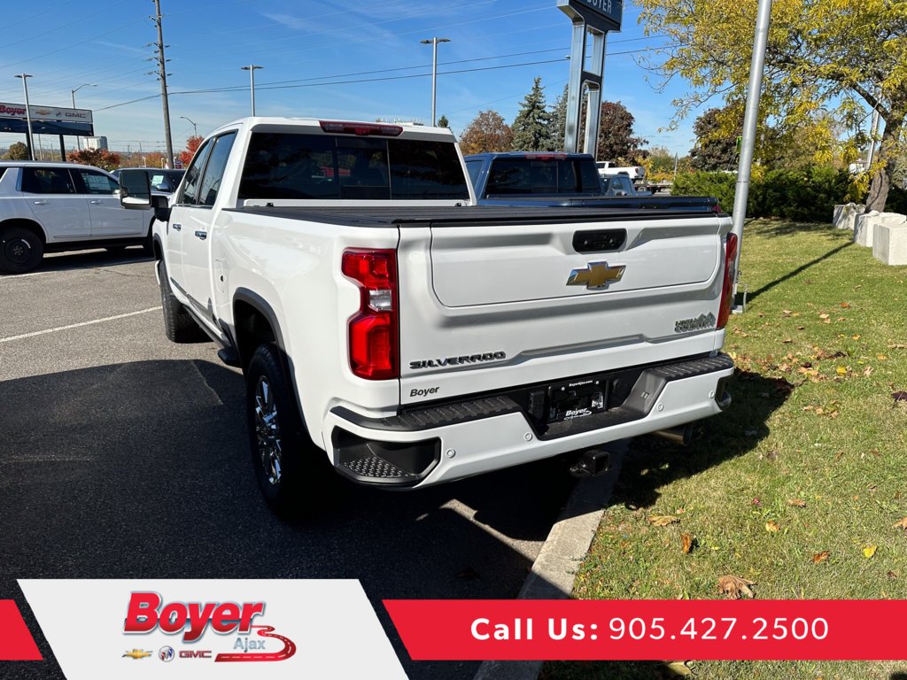 2024 Chevrolet Silverado 2500HD in Pickering, Ontario - 4 - w1024h768px