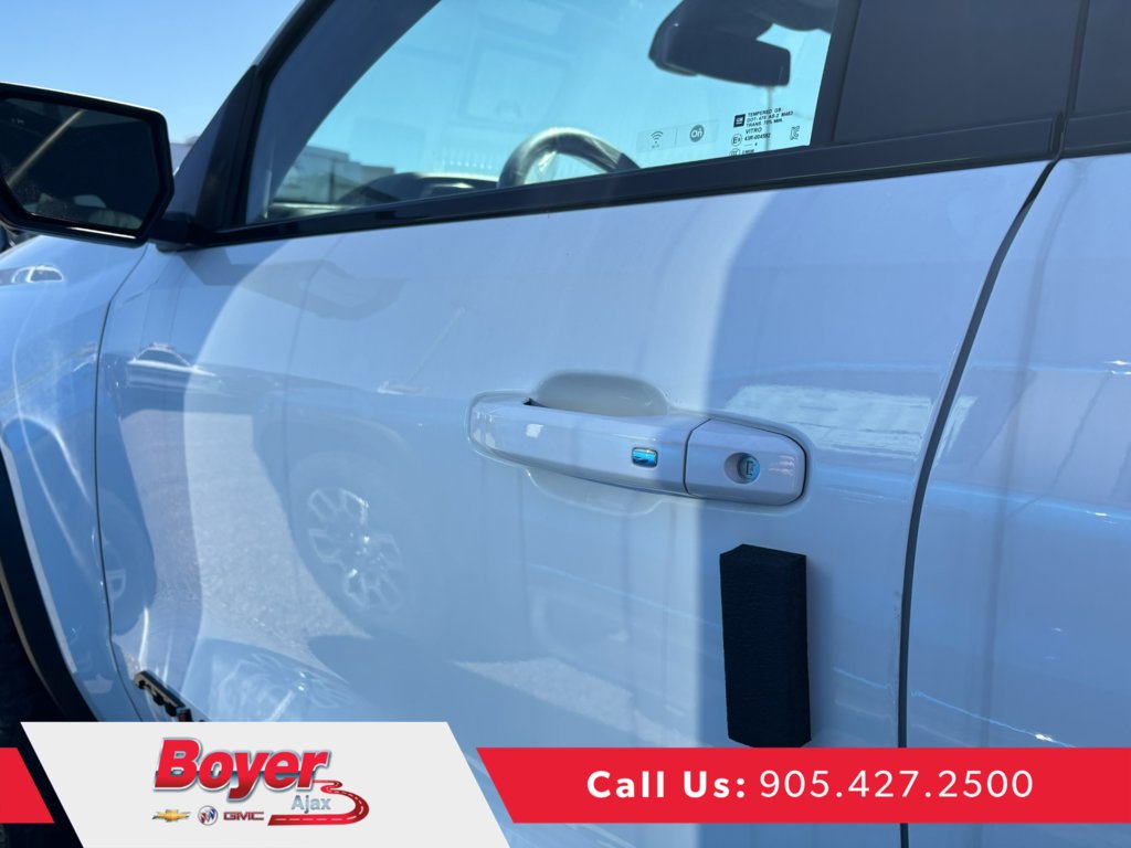 2024 GMC Canyon in Pickering, Ontario - 9 - w1024h768px