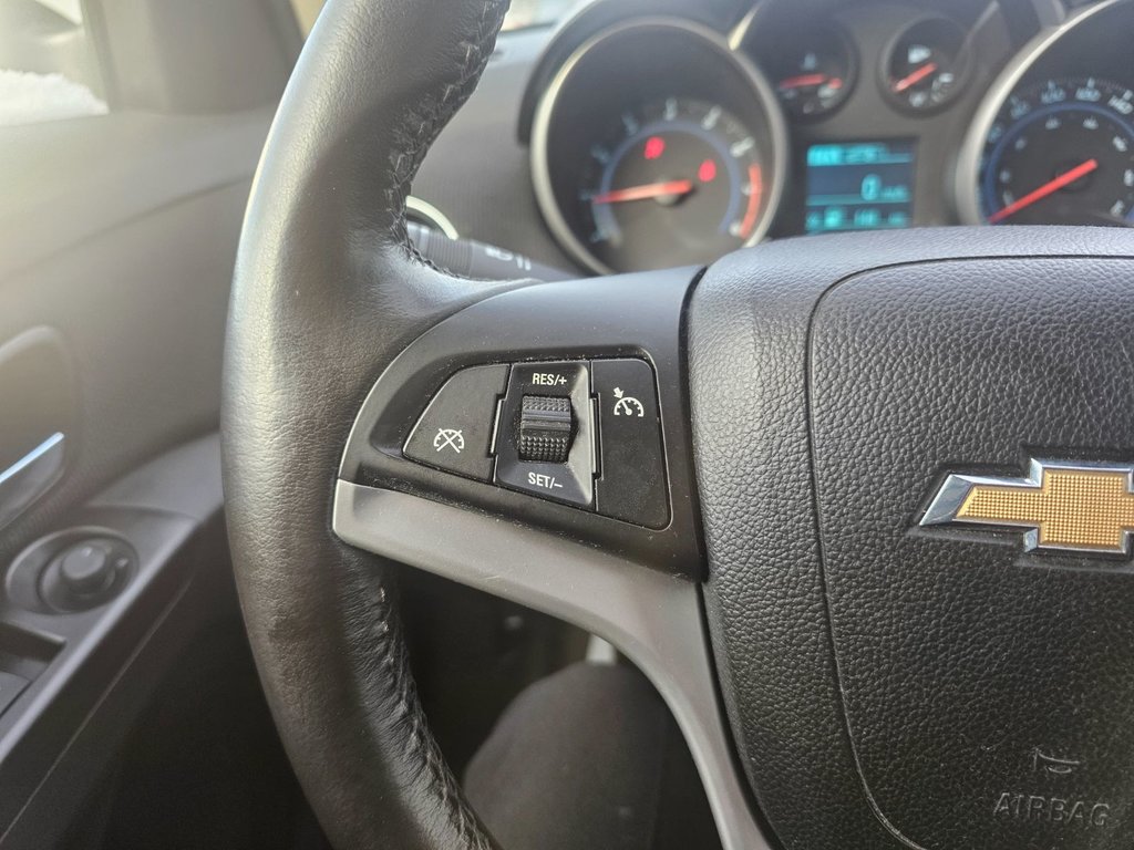 2014 Chevrolet Cruze in Bancroft, Ontario - 16 - w1024h768px