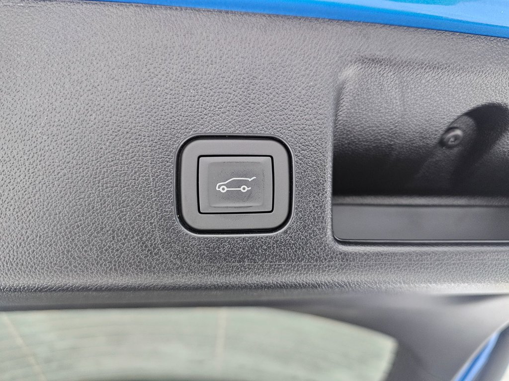 2025 Chevrolet Equinox EV in Pickering, Ontario - 7 - w1024h768px