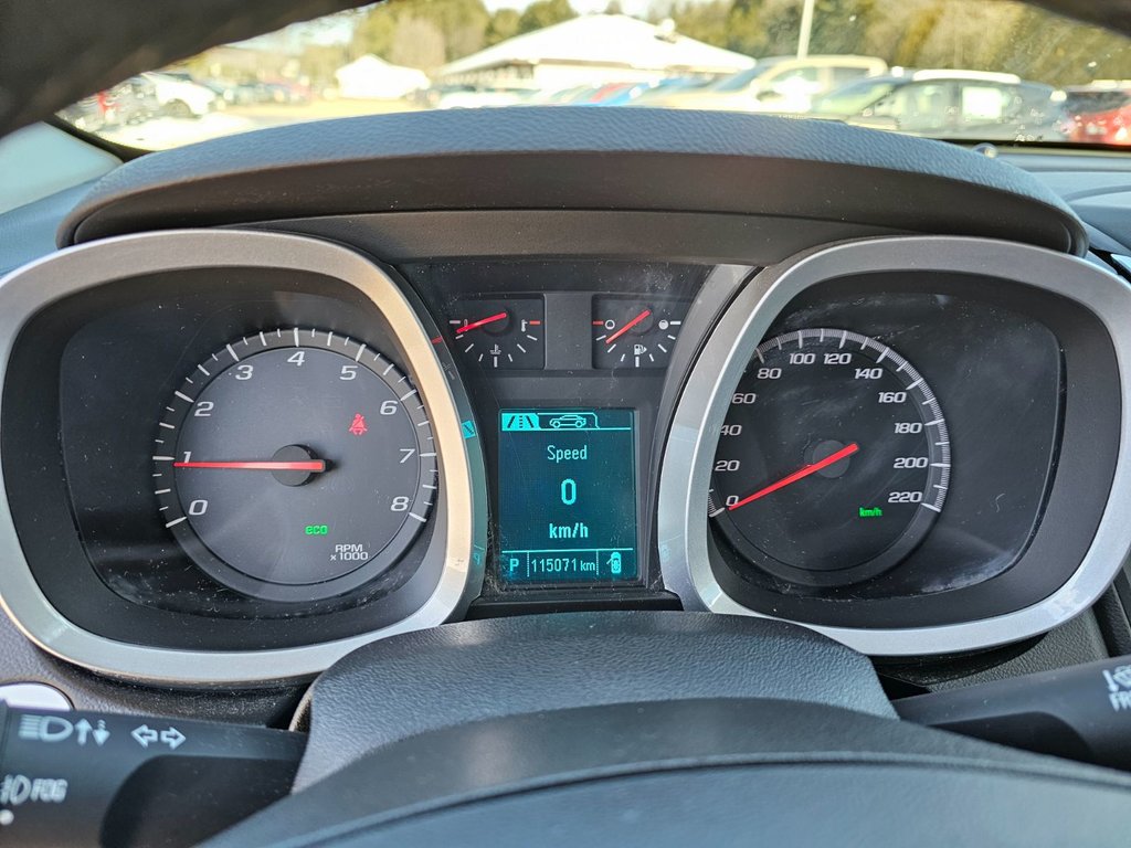 2015 Chevrolet Equinox in Bancroft, Ontario - 32 - w1024h768px